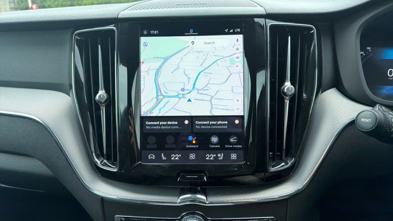 Volvo Xc60 2.0 B4P Plus Dark 5dr Geartronic Petrol Estate